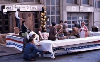 1976 Market Street Festival photo, showing the Robert Orr Co. 