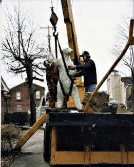 Polar Bear being moved to 6th Ave N in Germantown